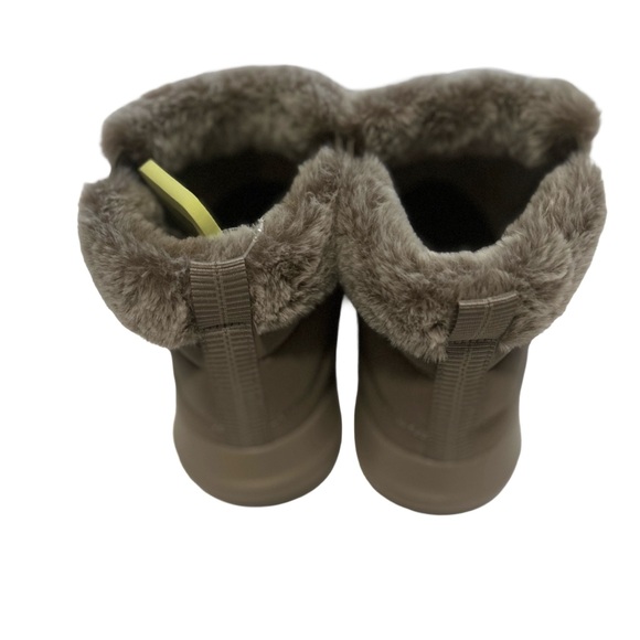Skechers Women's Go Walk Air Cooled Goga Mat Boots with Faux Fur - Picture 2 of 4